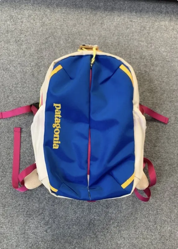 Sac à dos Patagonia bleu, blanc et rose